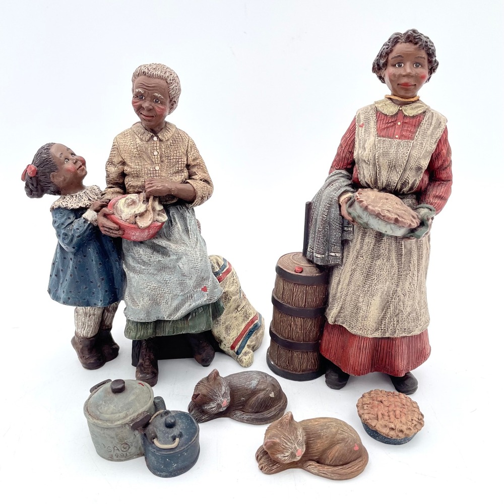 Sarah's Attic Figurines 1991 Esther Granny Child Multi Good Vintage Folk Art
